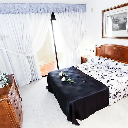 Eva Vendrell Planet Costa Dorada Apartament *